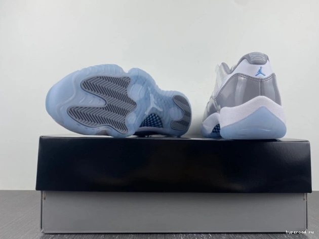 Grey Air Cement AV2187-140 Low Jordan 11 0703